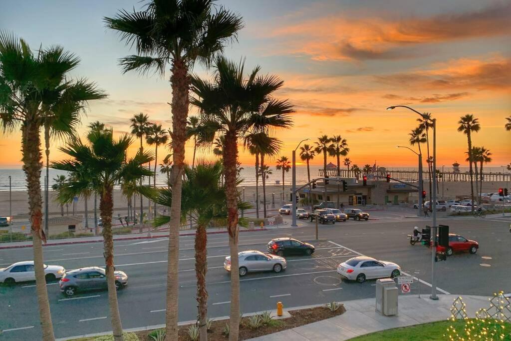 Steps To The Beach, Main Street And Pacific City - Ocean Views Хънтингтън Бийч Екстериор снимка